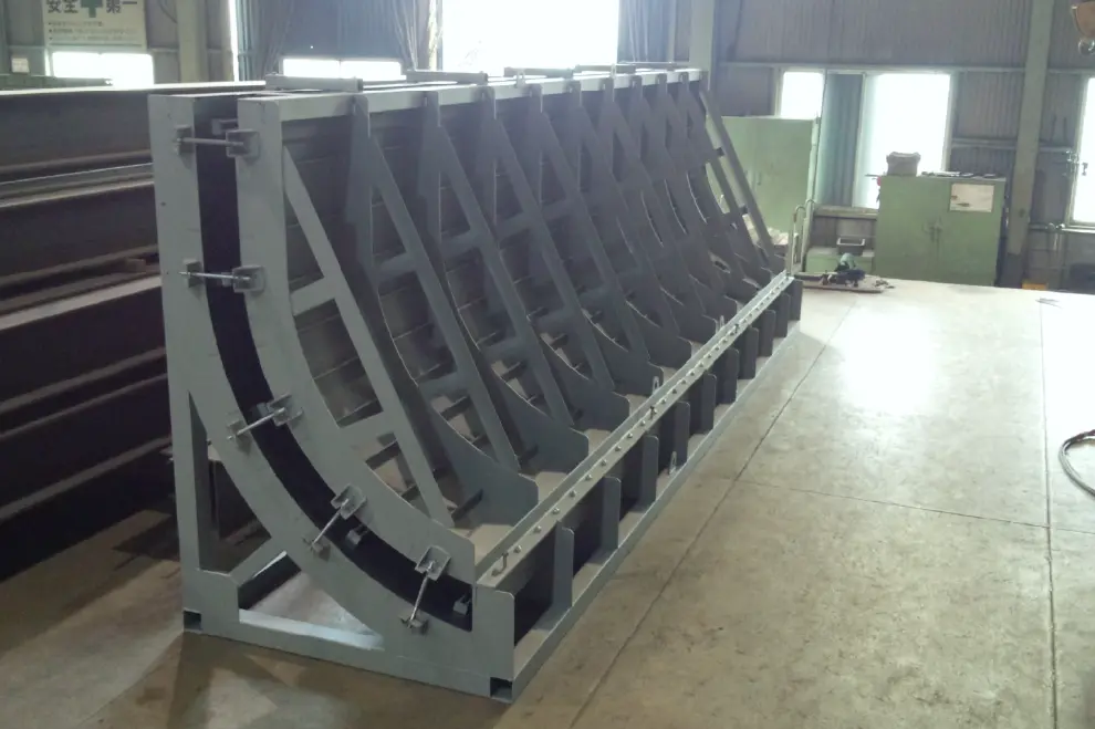 コンファインド型枠